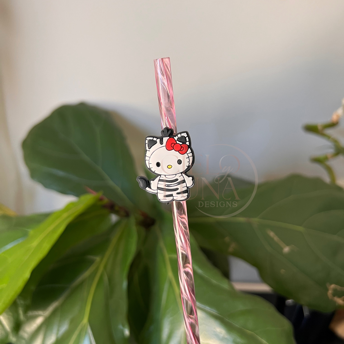 Kitty Straw Toppers